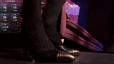 Loren online show from 4, 2, 2025