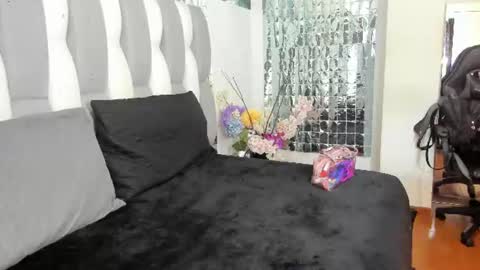 Snapshot of loren_jacksoon chatting on 17, 6, 2026 Loren online show from 17, 6, 2026