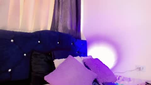Snapshot of lorena_capelli_ chatting on 25, 5, 2026 lesly lorena online show from 25, 5, 2026
