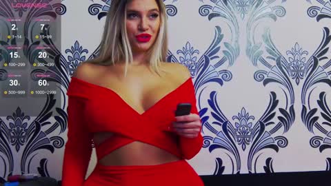lorenaryan online show from 23, 12, 2024