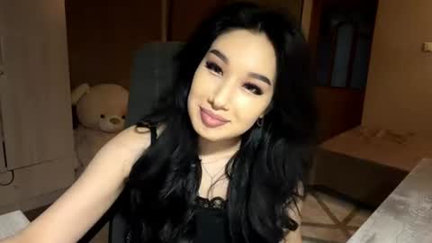 Kira online show from 9, 6, 2026