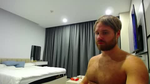 Snapshot of lorenzolux chatting on 4, 6, 2026 Lorenz online show from 4, 6, 2026