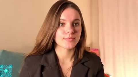 Chloe for Fan BlackHole online show from 23, 11, 2025