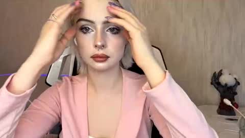 Isabel online show from 22, 11, 2025