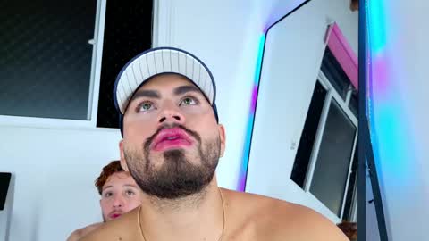 Snapshot of los_juanes chatting on 17, 5, 2026 JUAN JUAN online show from 17, 5, 2026
