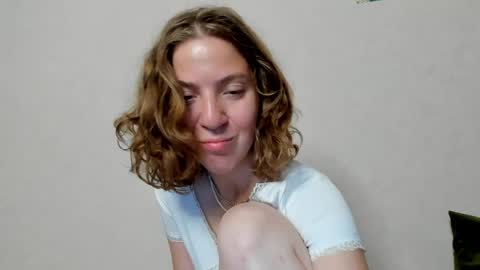 Snapshot of lost_moon chatting on 6, 6, 2026 lost_moon online show from 6, 6, 2026