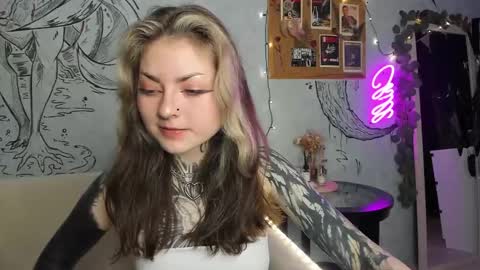 Snapshot of lostallice chatting on 25, 1, 2025 lostallice online show from 25, 1, 2025