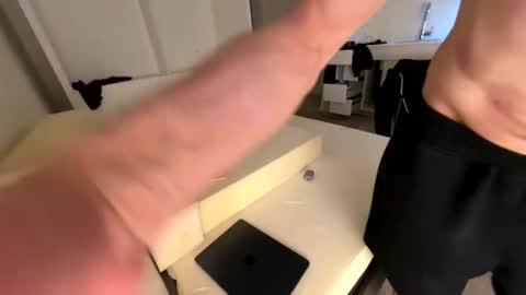 lostpuppyboy online show from 8, 2, 2026