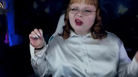 Snapshot of lottieparker chatting on 3, 12, 2025 Lottie online show from 3, 12, 2025