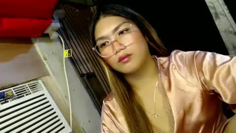 Sweet   online show from 3, 1, 2025