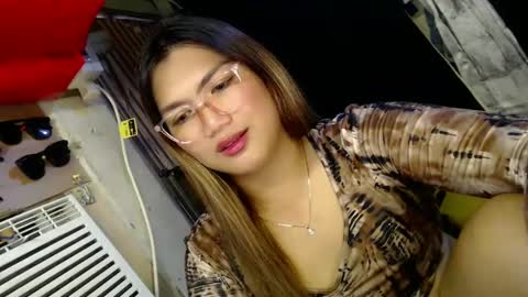 Sweet   online show from 8, 1, 2025