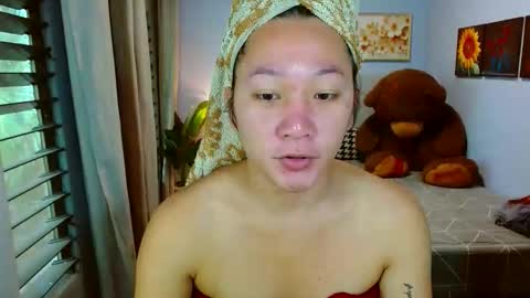 Snapshot of louie_sexy chatting on 11, 9, 2025 Cathy online show from 11, 9, 2025