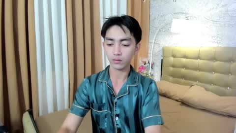 Snapshot of louieismy_name chatting on 30, 3, 2026 ignot ursh online show from 30, 3, 2026
