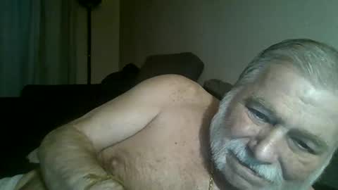 louis_chokdee online show from 18, 1, 2025