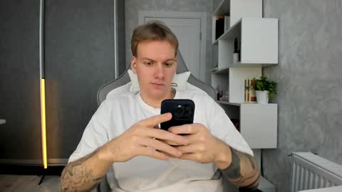 Snapshot of louisjafferson chatting on 7, 1, 2025 Louis online show from 7, 1, 2025