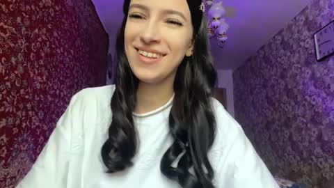 Snapshot of lourabesner chatting on 22, 5, 2026 Lora online show from 22, 5, 2026