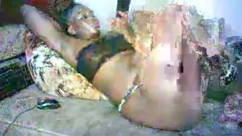 Snapshot of love1378 chatting on 2, 11, 2025 Cynthia. A online show from 2, 11, 2025