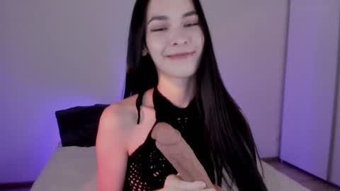 Snapshot of love_coin chatting on 18, 12, 2024 Love is name - I want to be your hobby General of hearts troops online show from 18, 12, 2024