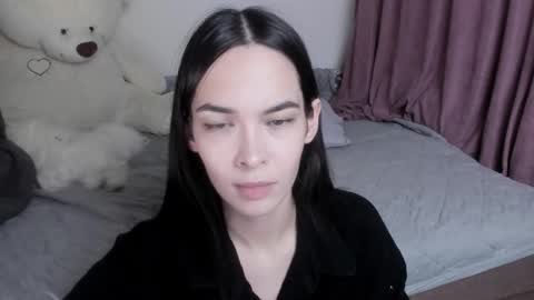 Snapshot of love_coin chatting on 13, 11, 2025 Love is name - I want to be your hobby General of hearts troops online show from 13, 11, 2025