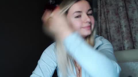 Megane online show from 8, 2, 2026