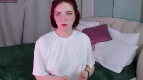Snapshot of love_is_lola chatting on 16, 12, 2024 Lola online show from 16, 12, 2024