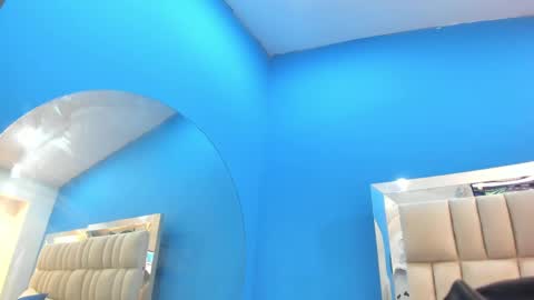 Snapshot of love_melany0 chatting on 26, 5, 2026 Melany online show from 26, 5, 2026