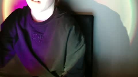 Vivian online show from 6, 2, 2026