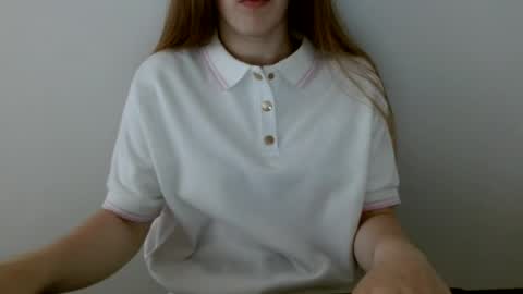 Snapshot of love_vivian chatting on 30, 6, 2026 Vivian online show from 30, 6, 2026