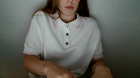 Snapshot of love_vivian chatting on 15, 7, 2026 Vivian online show from 15, 7, 2026