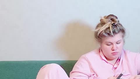 Ally online show from 12, 12, 2024