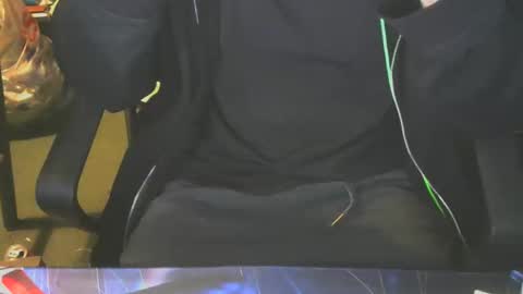 lovebird71 online show from 16, 11, 2025