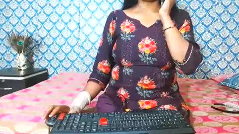 Divya online show from 12, 9, 2025