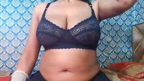 Snapshot of lovefunnitya chatting on 6, 2, 2026 Divya online show from 6, 2, 2026