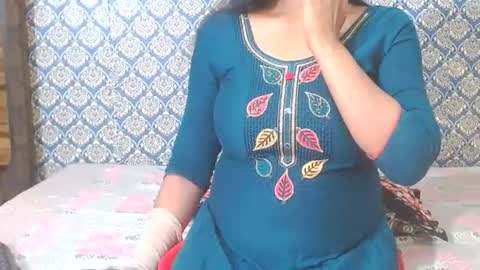 Snapshot of lovefunnitya chatting on 3, 3, 2026 Divya online show from 3, 3, 2026