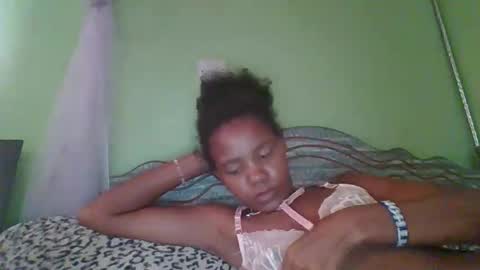 Snapshot of lovegal335 chatting on 30, 11, 2025 lovegal335 online show from 30, 11, 2025