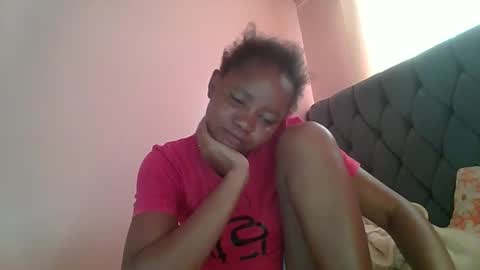 Snapshot of lovegal335 chatting on 29, 3, 2026 lovegal335 online show from 29, 3, 2026