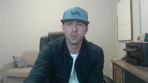 lovehatlovers online show from 7, 4, 2026