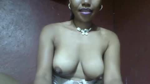 Snapshot of loveinlife750427 chatting on 12, 3, 2025 loveinlife750427 online show from 12, 3, 2025
