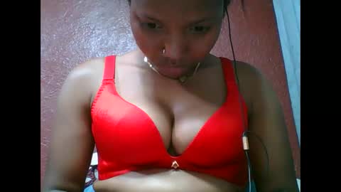 Snapshot of loveinlife750427 chatting on 20, 9, 2025 loveinlife750427 online show from 20, 9, 2025