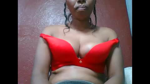 Snapshot of loveinlife750427 chatting on 23, 9, 2025 loveinlife750427 online show from 23, 9, 2025