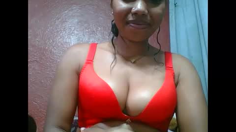 Snapshot of loveinlife750427 chatting on 26, 9, 2025 loveinlife750427 online show from 26, 9, 2025