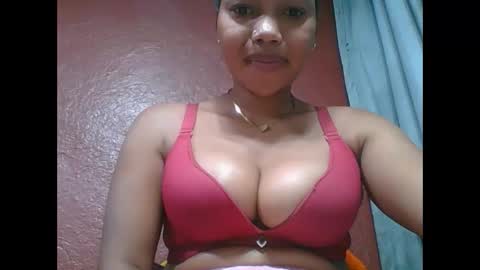 loveinlife750427 online show from 22, 10, 2025