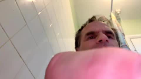 Snapshot of loveit23456 chatting on 15, 1, 2026 getnaked123 online show from 15, 1, 2026