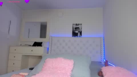 Val online show from 6, 11, 2025