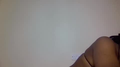 Snapshot of lovelbrownie chatting on 21, 6, 2026 lovelbrownie online show from 21, 6, 2026