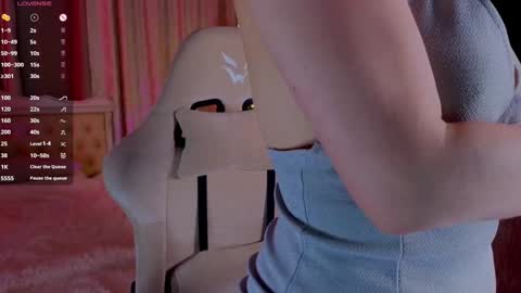 Laura online show from 28, 12, 2024