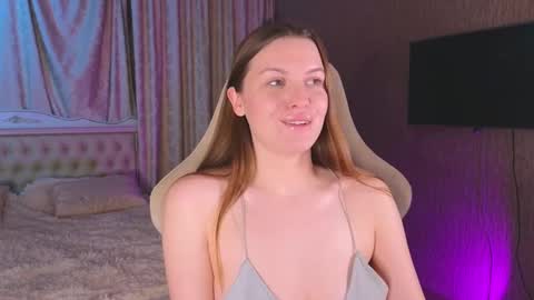 Laura online show from 12, 1, 2025