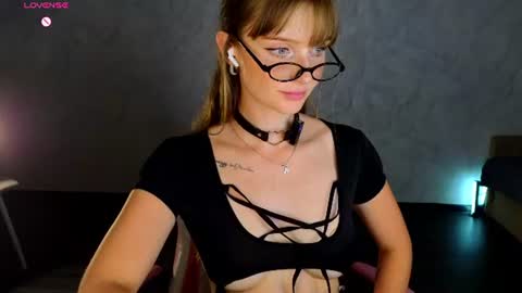 Molly online show from 28, 7, 2026