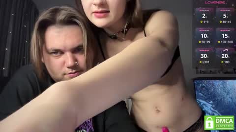 Mileena and Oliver online show from 4, 10, 2025