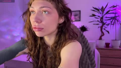 Elsa online show from 5, 4, 2026